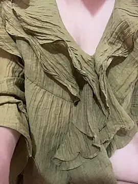 Snapshot of hamoi11 chatting on March 1, 2026, 11:18 pm hamoi11 online show from March 1, 2026, 11:18 pm