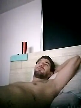 Camilo696903 online show from February 24, 2026, 9:40 am