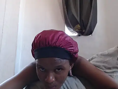 Snapshot of kaylababiie chatting on February 7, 2026, 9:35 am kaylababiie online show from February 7, 2026, 9:35 am