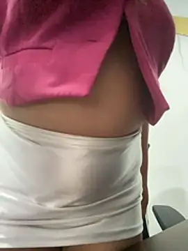 Emily Harpeer online show from February 13, 2026, 11:39 am