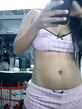 Zoe Renata online show from April 2, 2026, 10:13 am