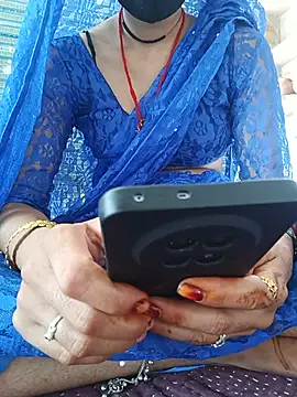 Snapshot of Komal4050 chatting on June 28, 2026, 5:02 am Komal4050 online show from June 28, 2026, 5:02 am