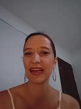 Aurabloom 1 online show from March 27, 2026, 11:21 am