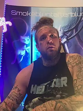 Smokebluntafterblunt online show from March 18, 2026, 12:36 am