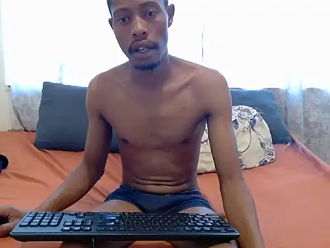 MRSHYGUY29 online show from February 7, 2026, 10:52 am