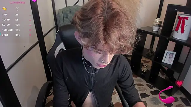 Snapshot of AngelDoll_1 chatting on February 6, 2026, 7:28 pm AngelDoll 1 online show from February 6, 2026, 7:28 pm