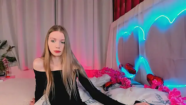 Snapshot of lada2k4 chatting on February 21, 2026, 6:03 am lada2k4 online show from February 21, 2026, 6:03 am