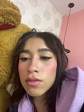 Snapshot of alahia_pink chatting on February 14, 2026, 5:15 am alahia pink online show from February 14, 2026, 5:15 am