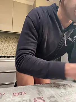 Snapshot of porcotuscany88 chatting on March 4, 2026, 3:07 pm porcotuscany88 online show from March 4, 2026, 3:07 pm