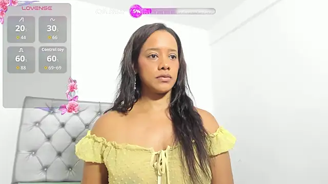 GemmaGaribaldi online show from April 15, 2026, 7:58 pm