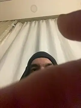 Snapshot of seluna_baby chatting on February 26, 2026, 12:09 am seluna baby online show from February 26, 2026, 12:09 am