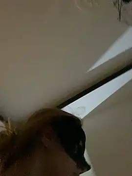 Snapshot of seluna_baby chatting on February 26, 2026, 8:08 pm seluna baby online show from February 26, 2026, 8:08 pm