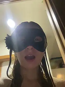 seluna baby online show from March 5, 2026, 8:05 pm