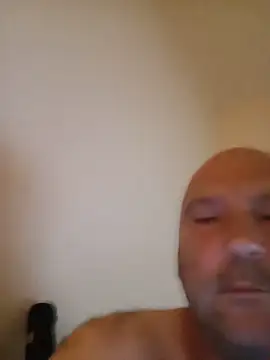 77sheva77 online show from June 21, 2026, 7:38 pm