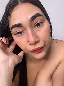 Mia  Starxxx online show from April 17, 2026, 9:51 pm