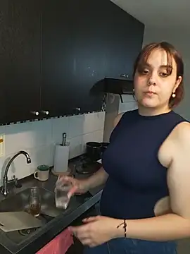 its lauu  online show from March 15, 2026, 5:02 am