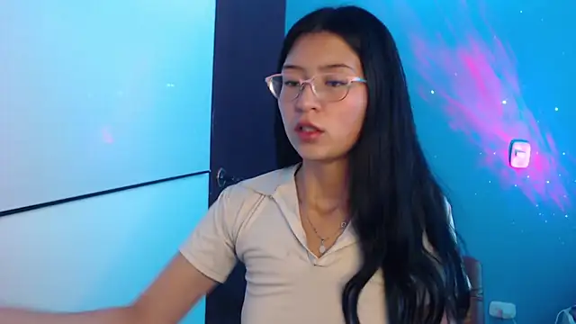 dani tf online show from April 11, 2026, 9:41 pm