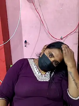 Snapshot of Tamil_uma_69 chatting on February 22, 2026, 7:12 pm Tamil uma 69 online show from February 22, 2026, 7:12 pm