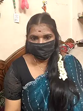 Snapshot of Tamil_uma_69 chatting on February 25, 2026, 12:48 pm Tamil uma 69 online show from February 25, 2026, 12:48 pm