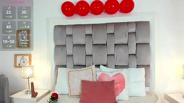 zharia lux 25 online show from February 14, 2026, 11:40 am