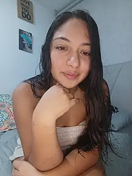 Snapshot of Victoria_Lusty chatting on June 24, 2026, 12:20 am Victoria Lusty online show from June 24, 2026, 12:20 am