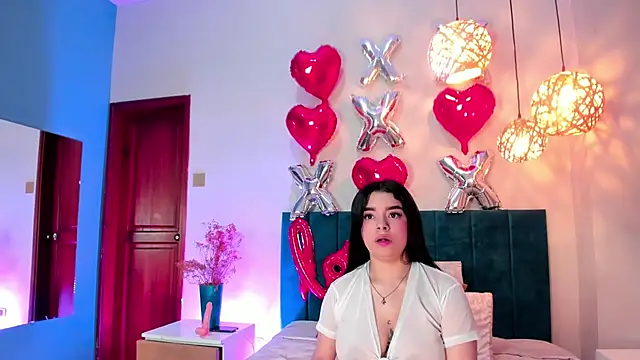 ValeriaBlythe online show from February 13, 2026, 12:01 pm