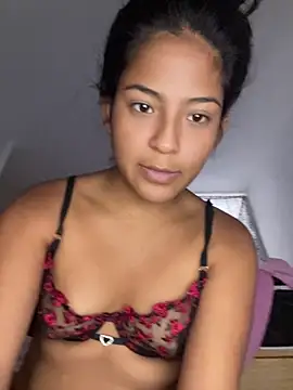 Snapshot of BabyFoxy chatting on May 24, 2026, 9:09 pm BabyFoxy online show from May 24, 2026, 9:09 pm