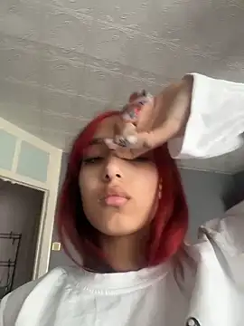 Snapshot of rubyskyx chatting on February 21, 2026, 6:36 am rubyskyx online show from February 21, 2026, 6:36 am