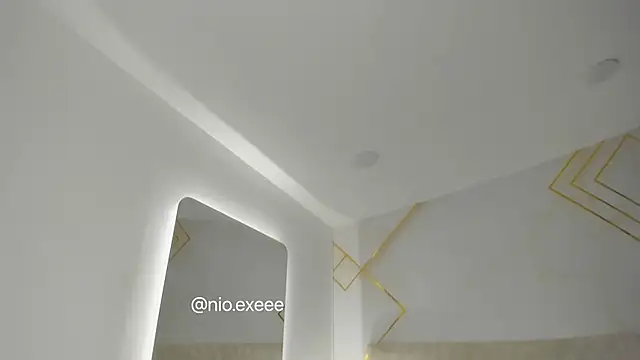 Nioki  online show from March 12, 2026, 5:02 am