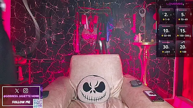 GoddessJulietteNoiir online show from March 17, 2026, 2:09 pm