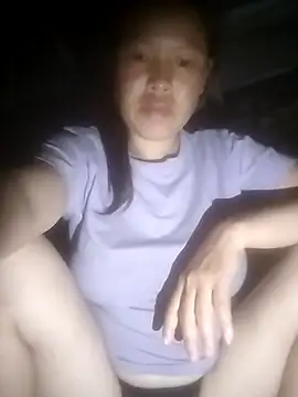 Snapshot of Yang-my- chatting on May 20, 2026, 9:43 pm Yang-my- online show from May 20, 2026, 9:43 pm
