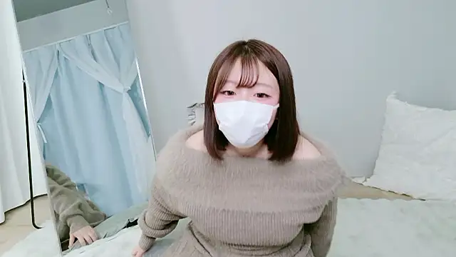 Saki chanF online show from February 8, 2026, 11:24 am