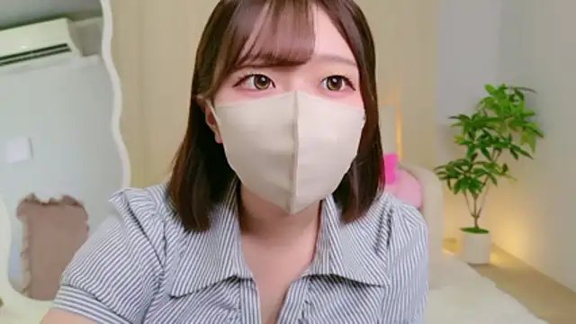 Saki chanF online show from July 26, 2026, 5:04 am