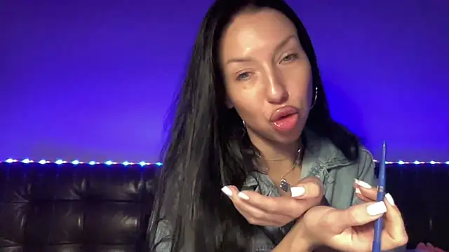 MissDeepVelur online show from February 19, 2026, 4:14 pm