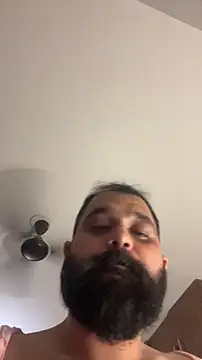 beerboy2222 online show from April 17, 2026, 7:28 pm