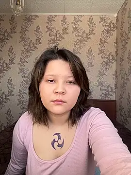 Snapshot of thecuteneighbour chatting on February 21, 2026, 9:43 am thecuteneighbour online show from February 21, 2026, 9:43 am