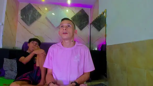 Isaak 26 online show from February 20, 2026, 8:09 pm