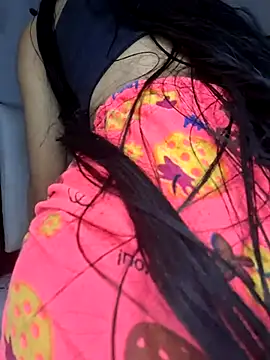 Alannys19 online show from May 18, 2026, 2:07 am