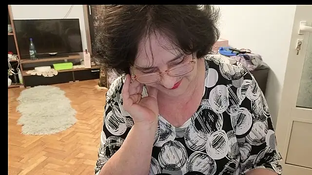 xMaryxAnne online show from March 11, 2026, 6:58 pm