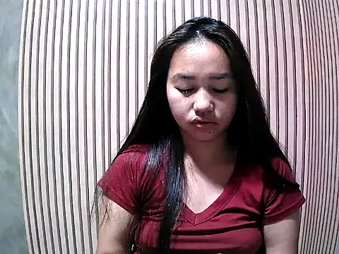 Cloudette 17 online show from February 10, 2026, 8:13 pm