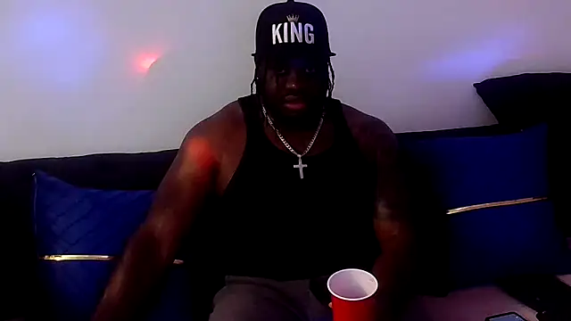 darkstallion7 online show from April 25, 2026, 5:32 am