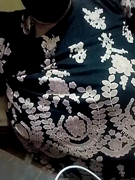 Snapshot of Simran_008 chatting on February 27, 2026, 3:45 pm Simran 008 online show from February 27, 2026, 3:45 pm