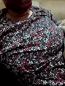 Simran 008 online show from March 8, 2026, 1:36 am