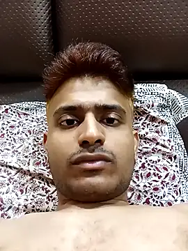 sxhizzyX online show from February 16, 2026, 5:09 pm
