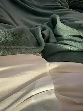 Thomascrtz online show from March 18, 2026, 7:50 pm