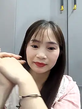 -Dumi- online show from February 22, 2026, 9:57 pm