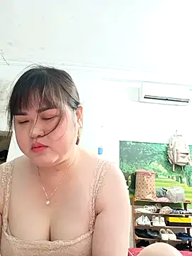 Snapshot of Kee-kimlee chatting on April 26, 2026, 1:47 am Kee-kimlee online show from April 26, 2026, 1:47 am