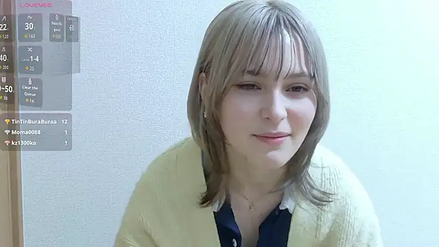 Snapshot of e_ri_ka93 chatting on March 24, 2026, 2:11 pm e ri ka93 online show from March 24, 2026, 2:11 pm