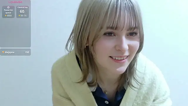 Snapshot of e_ri_ka93 chatting on March 25, 2026, 4:24 pm e ri ka93 online show from March 25, 2026, 4:24 pm