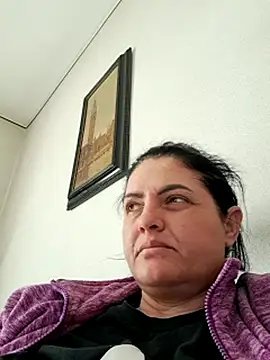 Snapshot of Sony28v chatting on February 17, 2026, 8:33 am Sony28v online show from February 17, 2026, 8:33 am